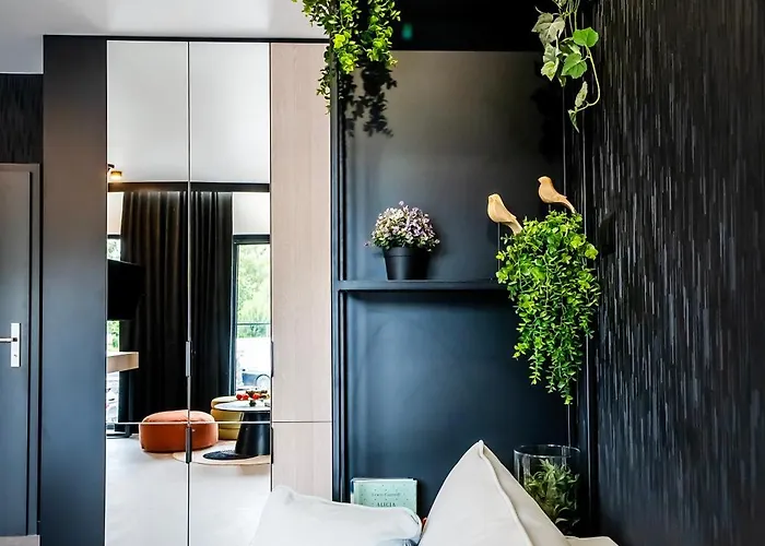 Apartment White Glove Parkya Park *